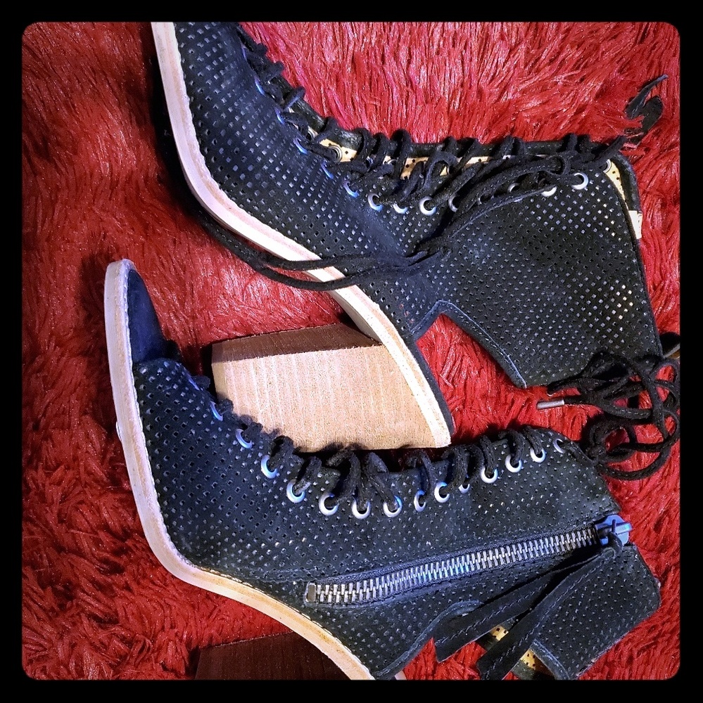 DOLCE VITA LIRA SANDAL